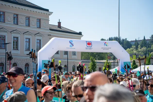 Nova Gorica, Trg Evrope. S tradicionalnim Pohodom prijateljstva in celodnevnim glasbenim dogajanjem ob Trgu Evrope se bo začel Pohod za Evropo. Foto: Jakob Pintar/STA
