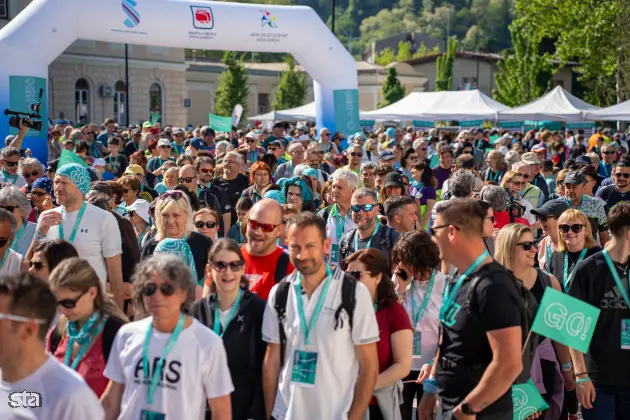 Nova Gorica, Trg Evrope. S tradicionalnim Pohodom prijateljstva in celodnevnim glasbenim dogajanjem ob Trgu Evrope se bo začel Pohod za Evropo. Foto: Jakob Pintar/STA