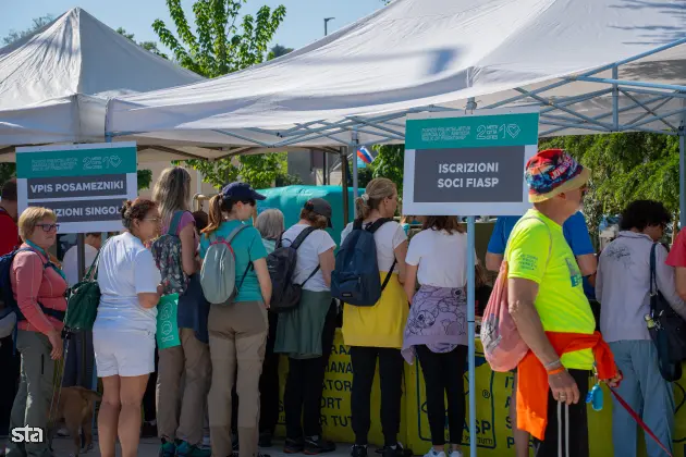 Nova Gorica, Trg Evrope. S tradicionalnim Pohodom prijateljstva in celodnevnim glasbenim dogajanjem ob Trgu Evrope se bo začel Pohod za Evropo. Foto: Jakob Pintar/STA