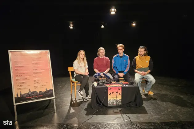 Maribor, GT22. Novinarska konferenca društva Moment pred 7. mednarodnim festivalom uprizoritvenih umetnosti Prestopi. Foto: Gregor Mlakar/STA