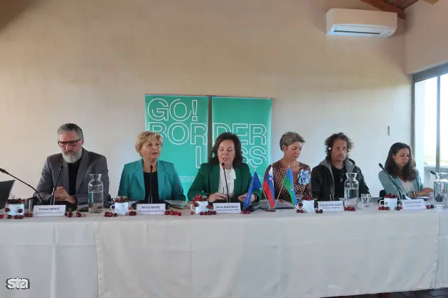 Dobrovo, grad. Novinarska konferenca pred odprtjem druge razstave del Zorana Mušiča v okviru EPK. Foto: Rosana Rijavec/STA